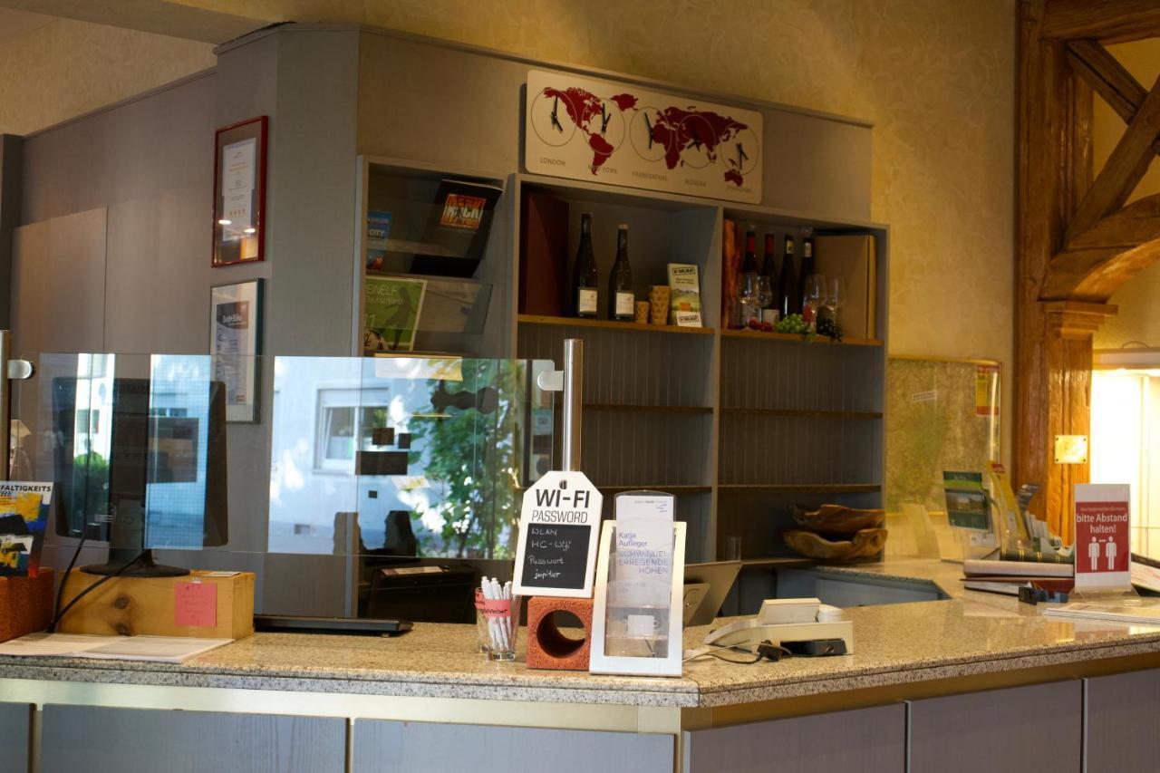 中央酒店 法兰肯塔尔 外观 照片