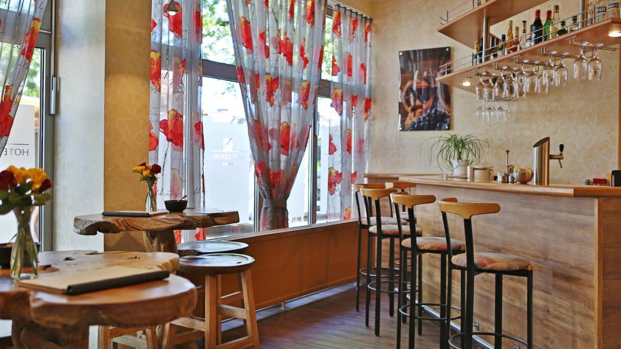 中央酒店 法兰肯塔尔 外观 照片